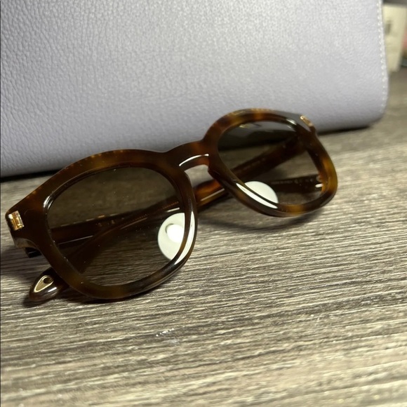 RARE Authentic GIVENCHY GV7070/S 086/50HA Brown  Sunglasses - Picture 8 of 12